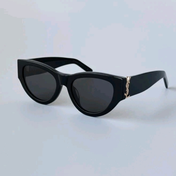 YSL Yves Saint Laurent Black Cat Eye Sunglasses Gold Logo New W
